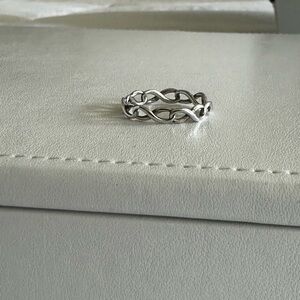 Tiffany & co infinity ring